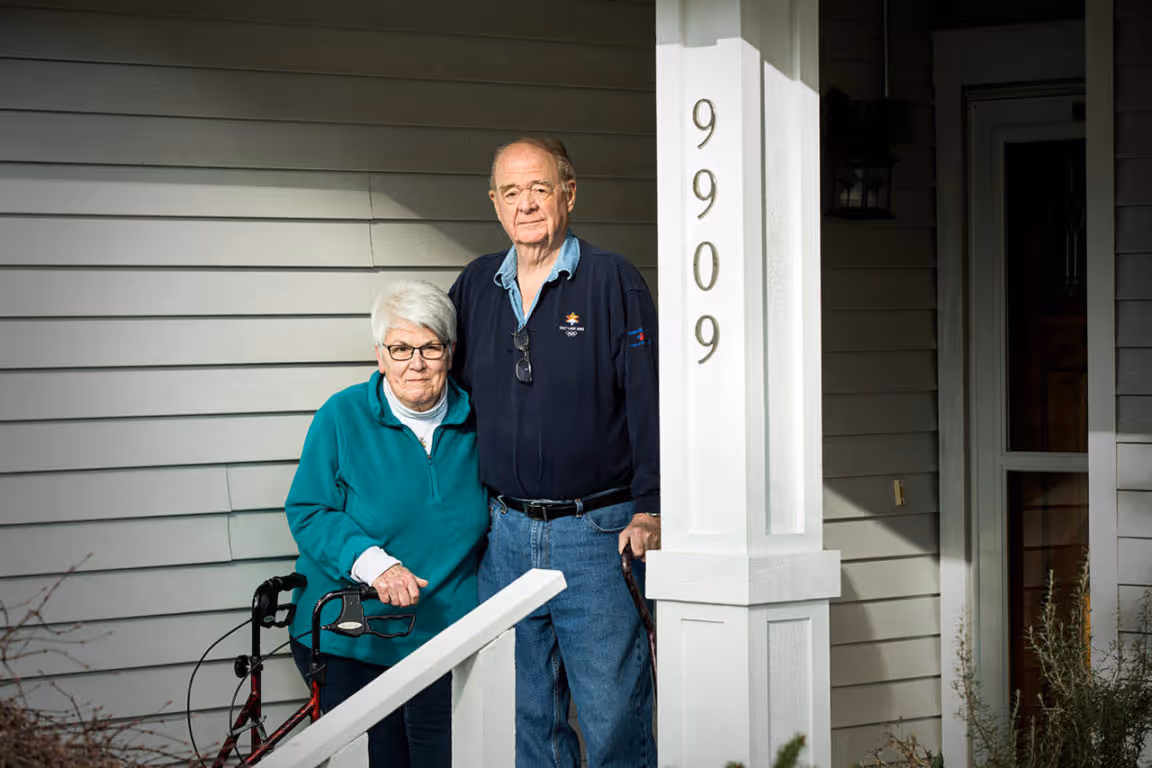 Does using a Medicare Advantage flex card for rent count as income in HUD-assisted housing?